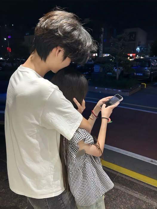 Bạn Gái Cũ Của Anh Trai