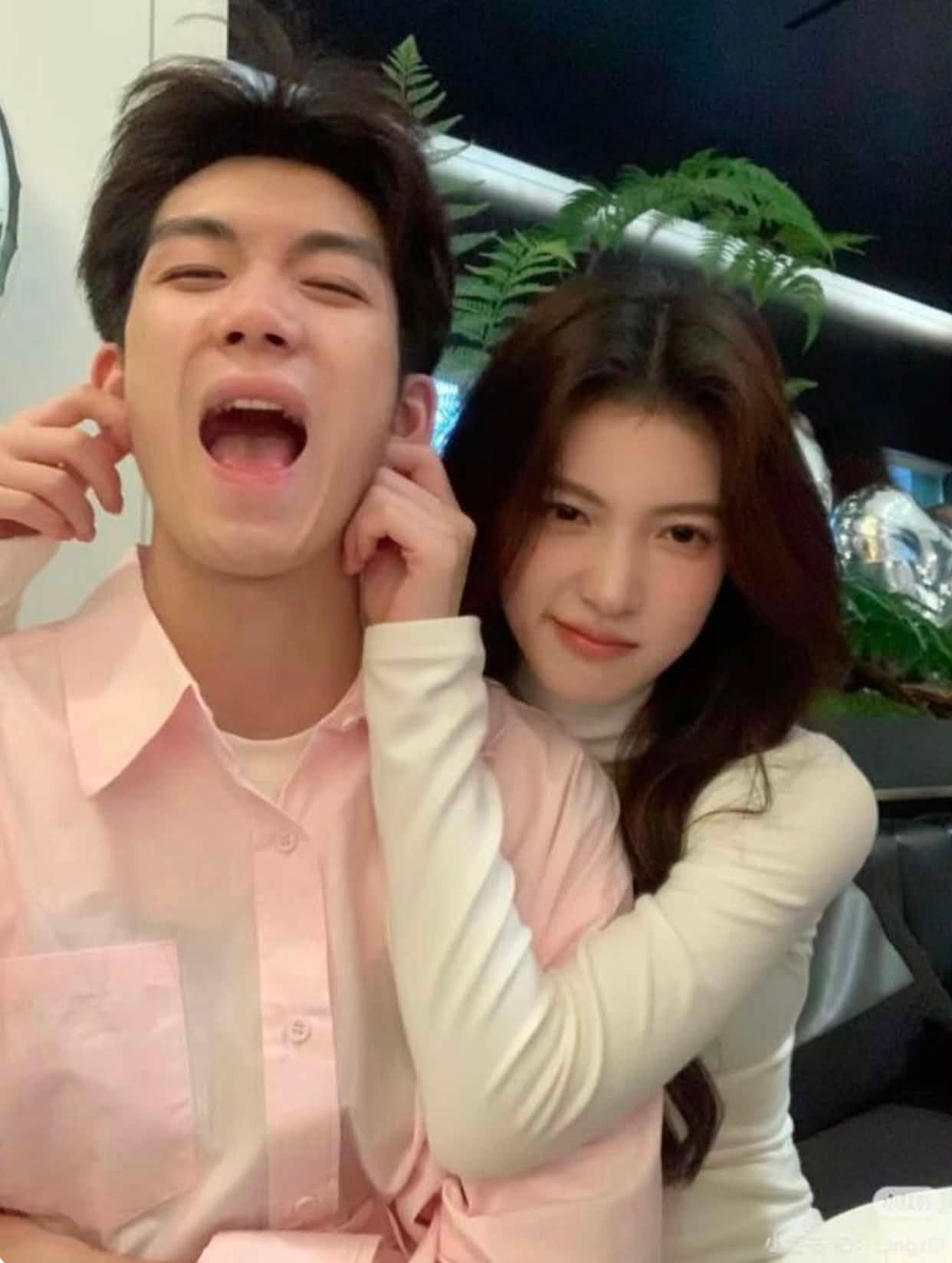 Kẻ Thù Khóc Khi Tôi Kết Hôn